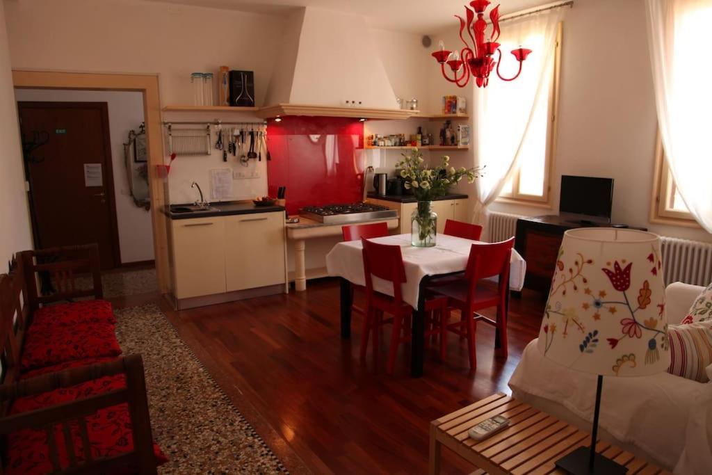Ponte San Lorenzo Apartment ヴェネツィア エクステリア 写真